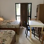 Hotel Gjinaj