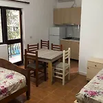 Hotel Gjinaj