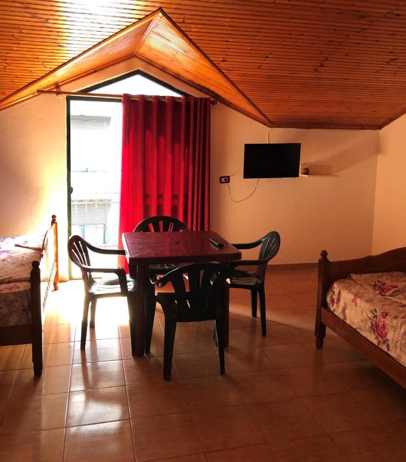 Gjinaj Hotel Shengjin