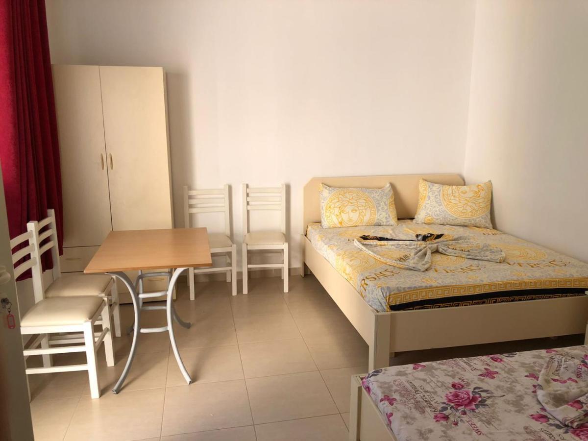 Gjinaj Hotel